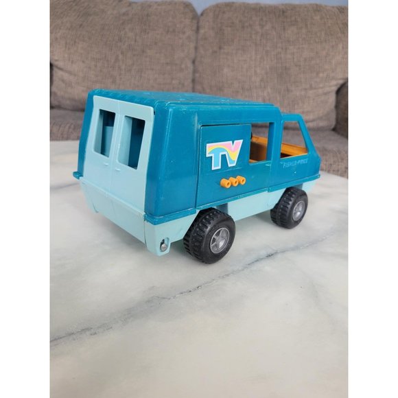 Vintage Fisher Price Mobile TV Van - Picture 3 of 5